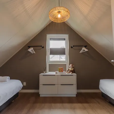 Feriehus Relaxen Aan De Kust By Droomvilla *